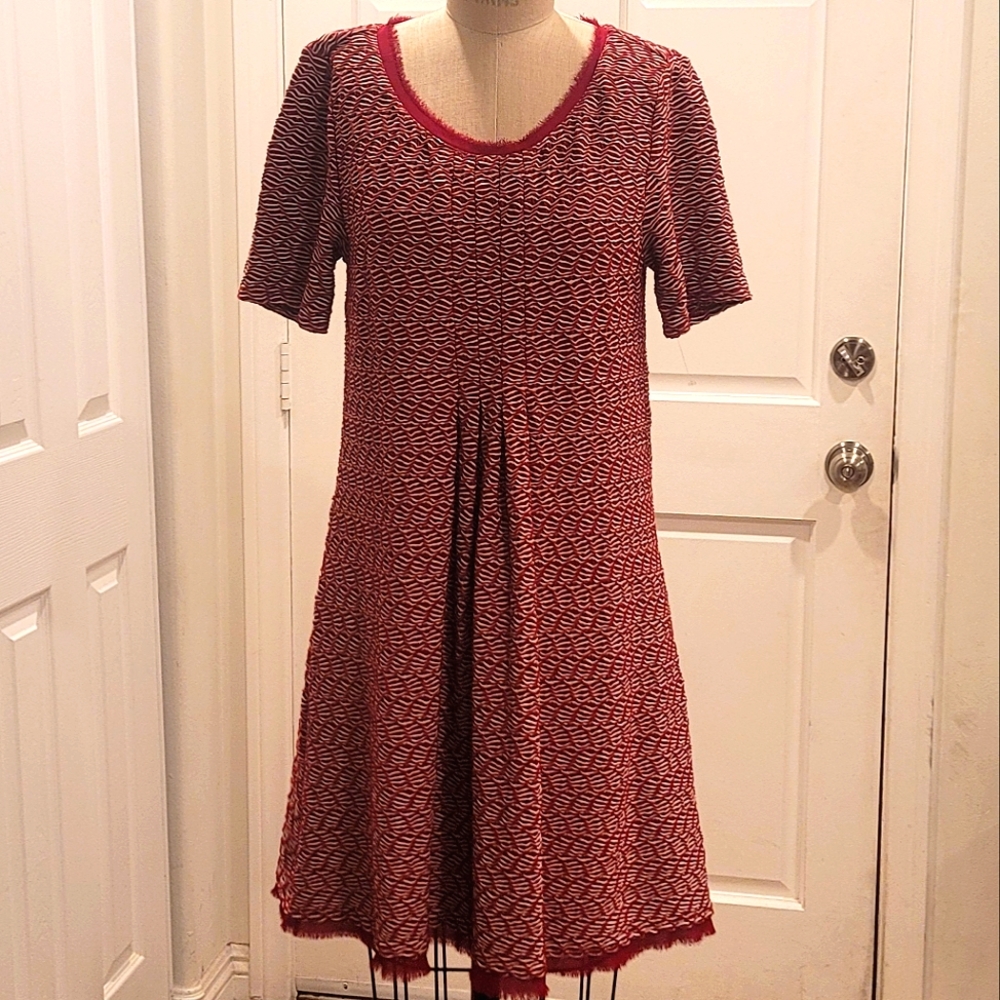 ANTHROPOLOGY Maeve ILLUSION RED AND WHITE DRESS MEDIUM 👗